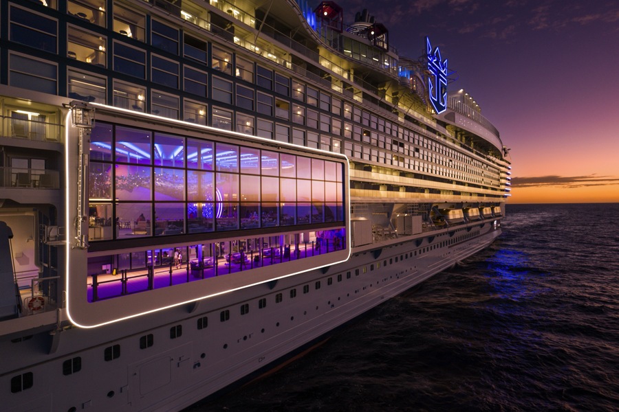 RCI Icon of the Seas Exterior, View into Pearl Cafe - RCI and J.Graham.jpg
